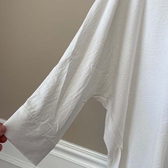 NWT White Hi Low Top - Picture 4 of 9